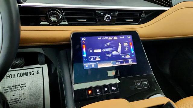2025 INFINITI QX80 SENSORY AWD