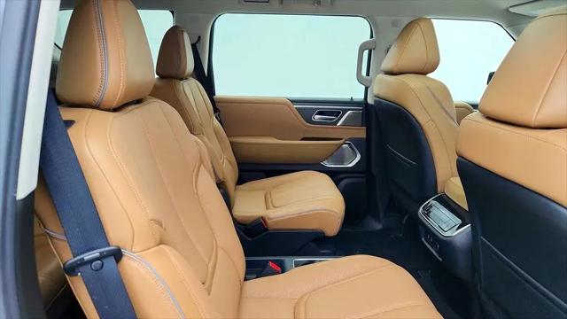 2025 INFINITI QX80 SENSORY AWD