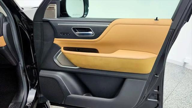 2025 INFINITI QX80 SENSORY AWD