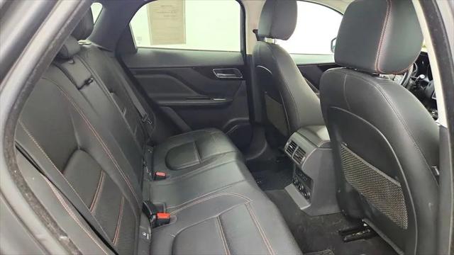 2017 Jaguar F-PACE 35t Prestige