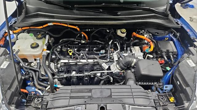 2022 Ford Escape Titanium Hybrid