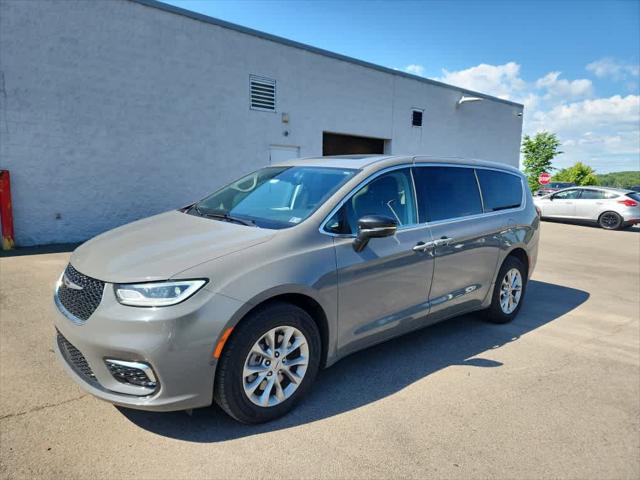 2024 Chrysler Pacifica Touring L AWD for sale in Natrona Heights, PA