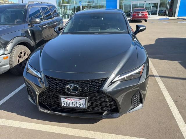 2024 Lexus IS 300 F SPORT Design