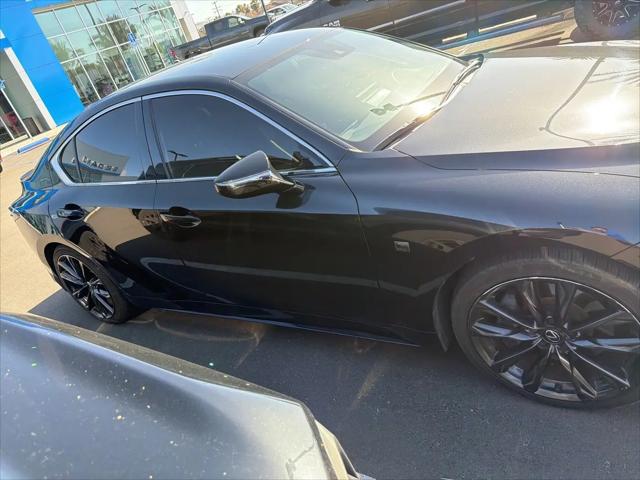 2024 Lexus IS 300 F SPORT Design
