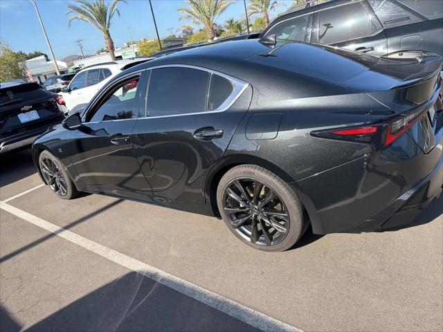 2024 Lexus IS 300 F SPORT Design