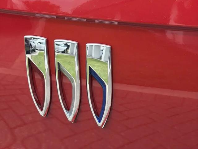 2026 Buick NV Preferred FWD