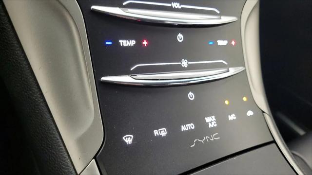 2016 Lincoln MKZ FWD