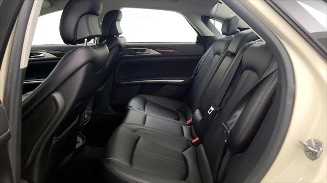 2016 Lincoln MKZ FWD