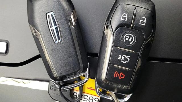 2016 Lincoln MKZ FWD