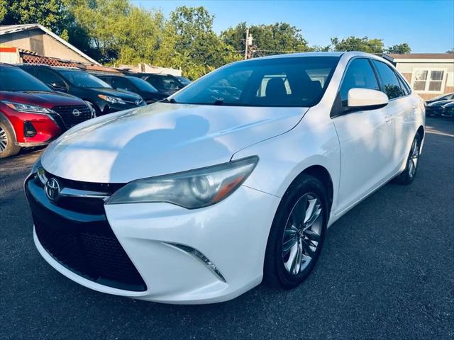 2016 Toyota Camry SE