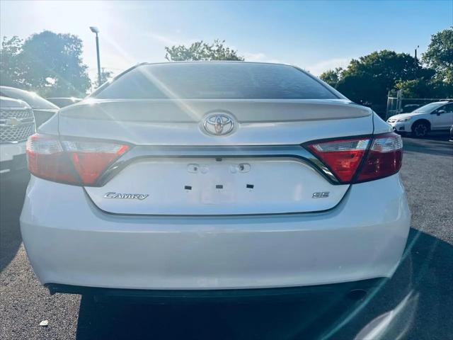 2016 Toyota Camry SE