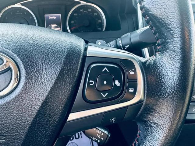 2016 Toyota Camry SE