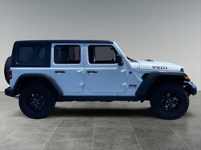 2025 Jeep Wrangler 4-Door Willys 4x4