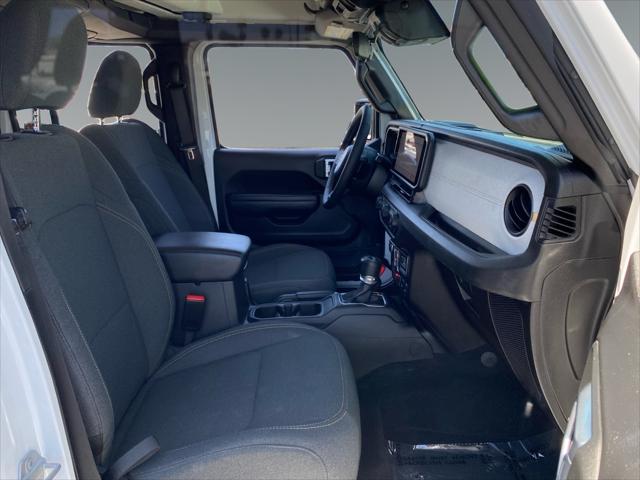 2025 Jeep Wrangler 4-Door Willys 4x4