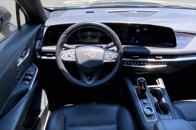 2024 Cadillac XT4 FWD Sport