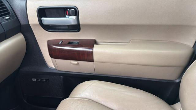2014 Toyota Sequoia Platinum 5.7L V8