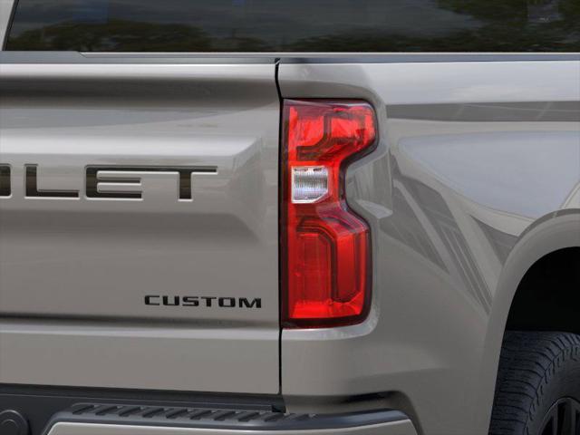 2026 Chevrolet Silverado 1500 2WD Crew Cab Short Bed Custom