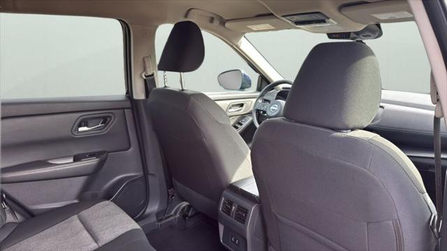 2024 Nissan Rogue SV FWD