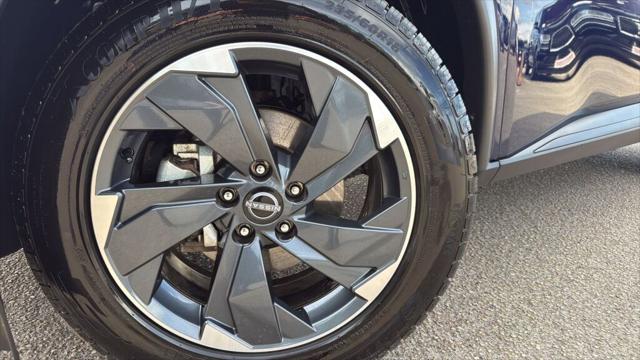 2024 Nissan Rogue SV FWD