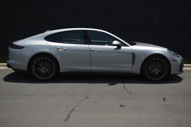 2023 Porsche Panamera Platinum Edition