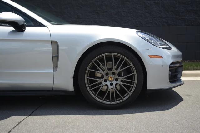 2023 Porsche Panamera Platinum Edition