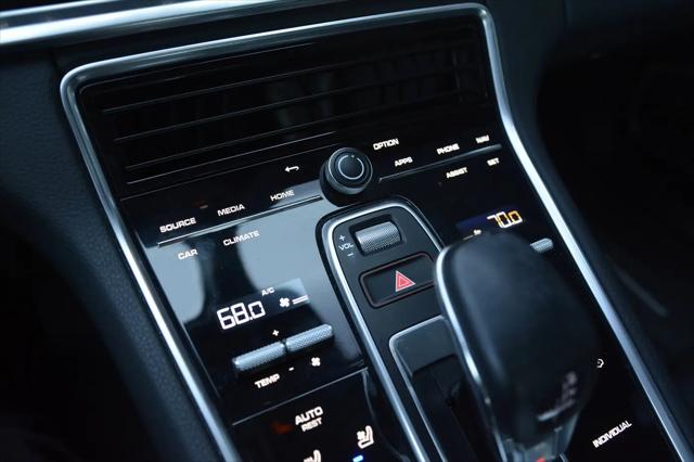 2023 Porsche Panamera Platinum Edition