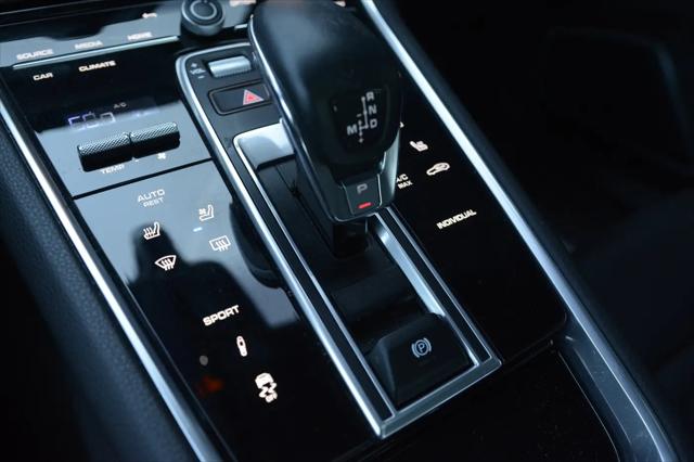 2023 Porsche Panamera Platinum Edition