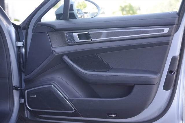 2023 Porsche Panamera Platinum Edition