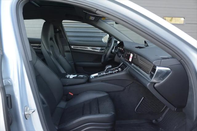2023 Porsche Panamera Platinum Edition