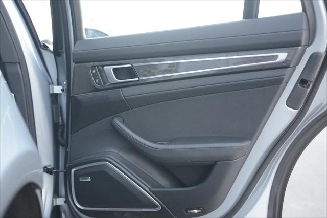 2023 Porsche Panamera Platinum Edition