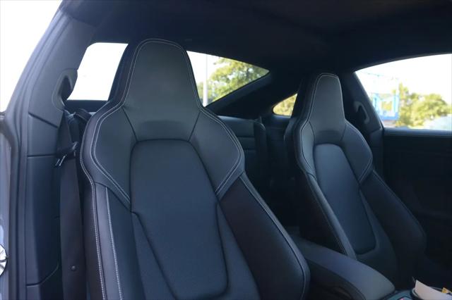 2024 Porsche 911 Carrera 4 GTS