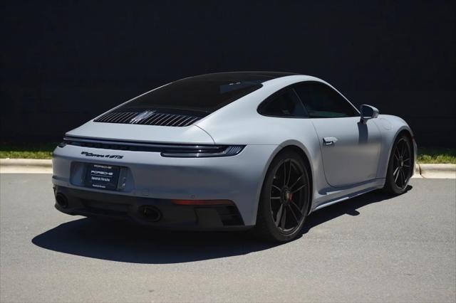 2024 Porsche 911 Carrera 4 GTS