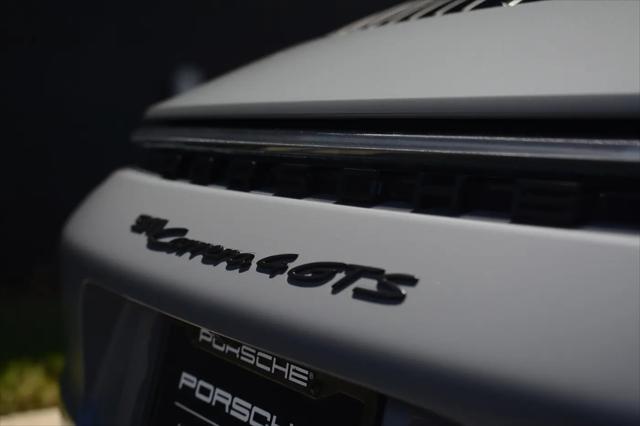 2024 Porsche 911 Carrera 4 GTS