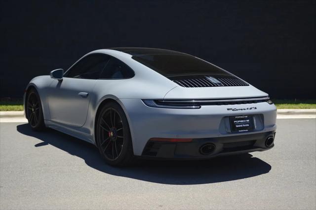 2024 Porsche 911 Carrera 4 GTS