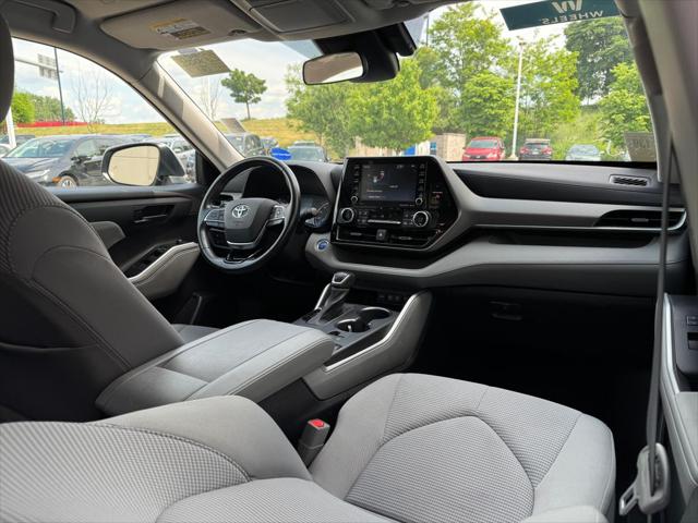 2021 Toyota Highlander Hybrid LE