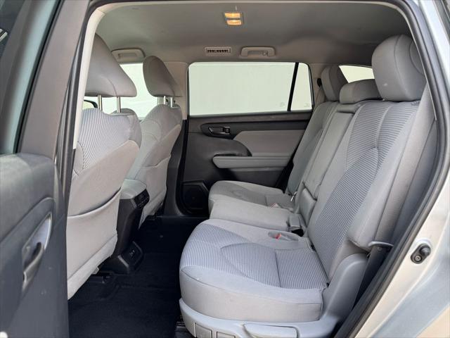 2021 Toyota Highlander Hybrid LE