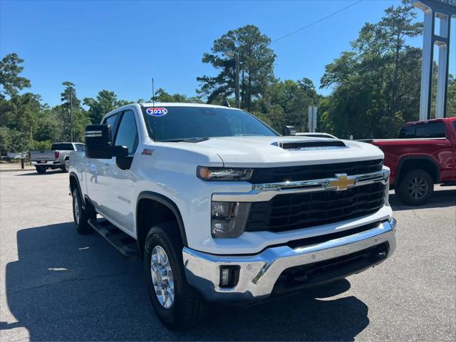 2025 Chevrolet Silverado 2500HD 4WD Crew Cab Standard Bed LT