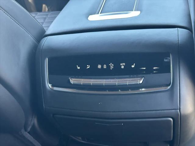 2025 Cadillac Escalade Sport Platinum