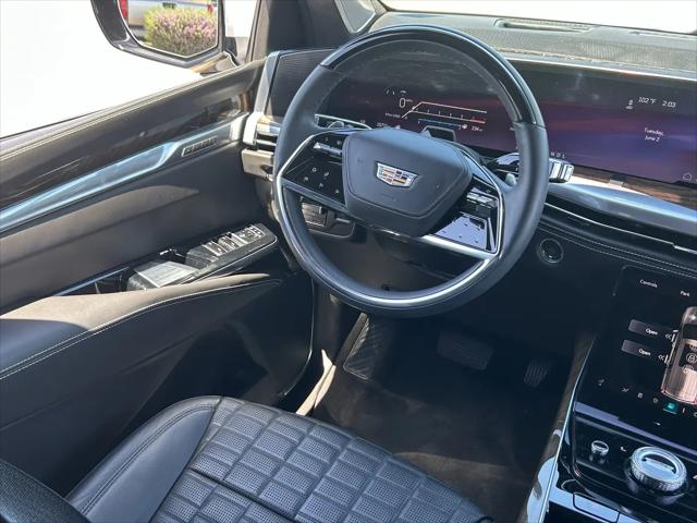 2025 Cadillac Escalade Sport Platinum