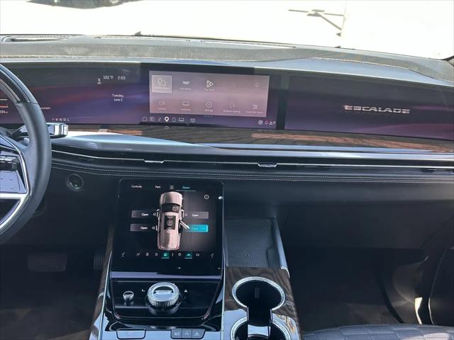 2025 Cadillac Escalade Sport Platinum