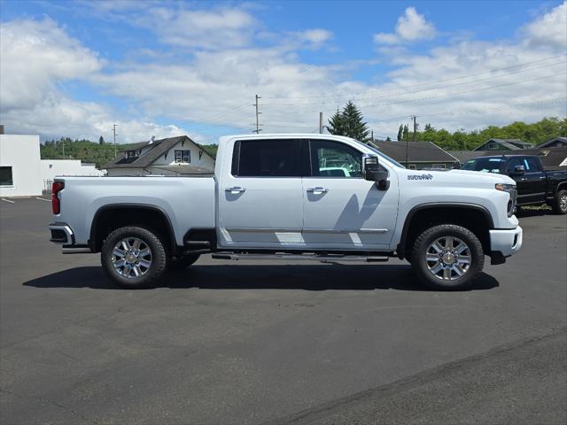 2026 Chevrolet Silverado 3500HD Crew Cab, Standard Bed, High Country, 4WD