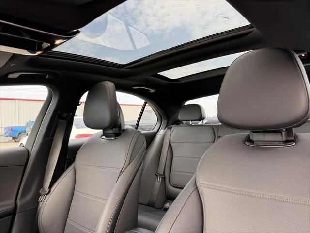 2026 Mercedes-Benz C-CLASS C 300 C 300