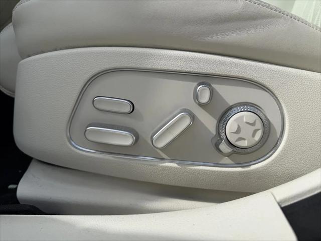 2025 Genesis G90 3.5T e-SC AWD