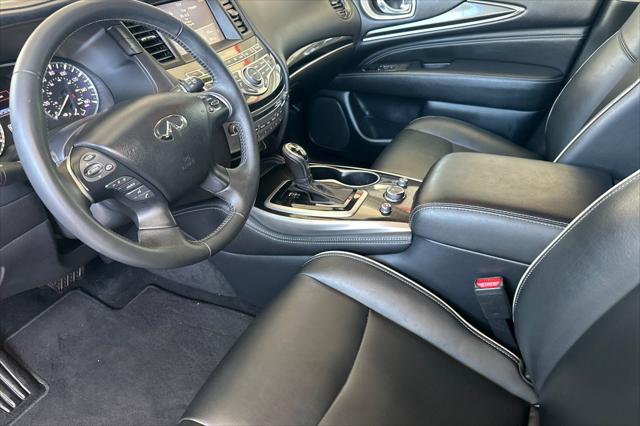2020 INFINITI QX60 PURE