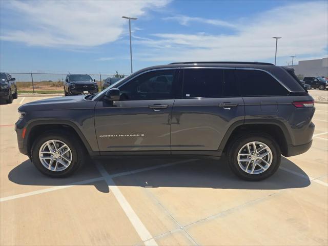 2025 Jeep Grand Cherokee Laredo X 4x2
