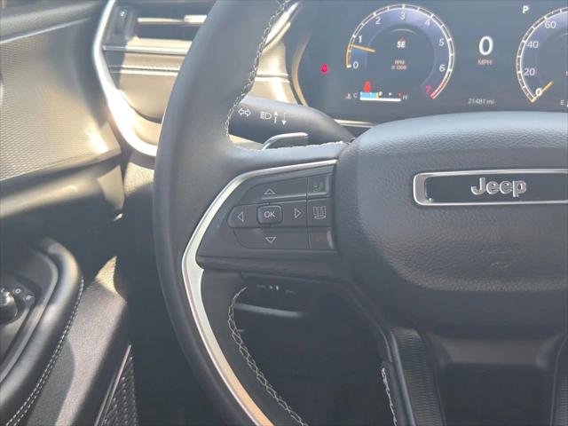 2025 Jeep Grand Cherokee Laredo X 4x2