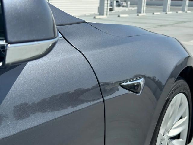 2017 Tesla Model S 60
