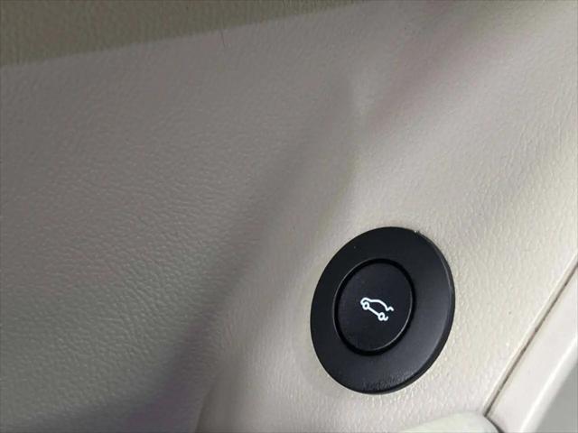 2013 Cadillac XTS Standard