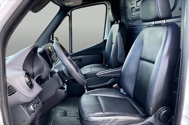 2020 Mercedes-Benz Sprinter 2500 High Roof I4