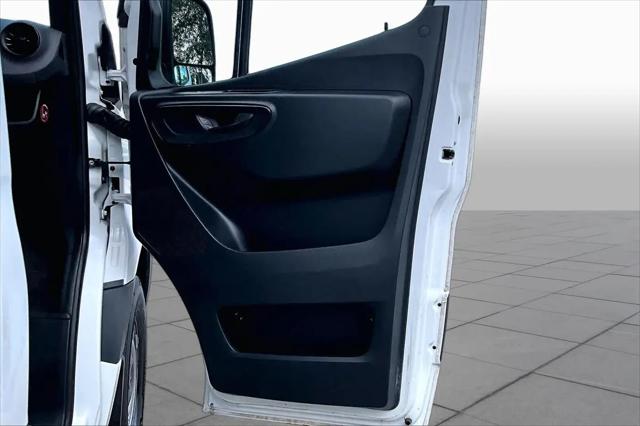 2020 Mercedes-Benz Sprinter 2500 High Roof I4
